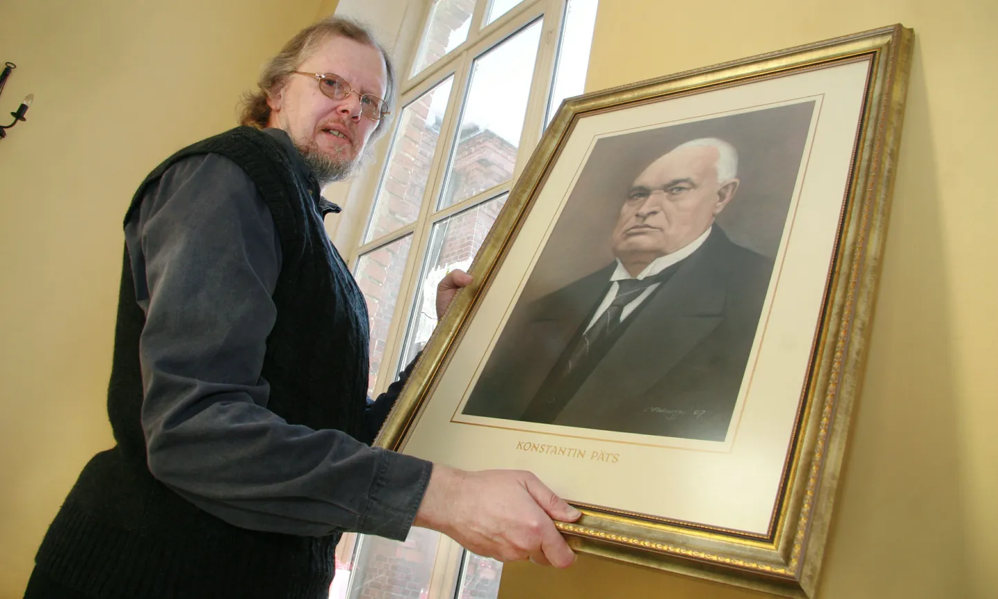 Kunstnik Vello Paluoja riigivanem Konstantin Pätsi portreega.