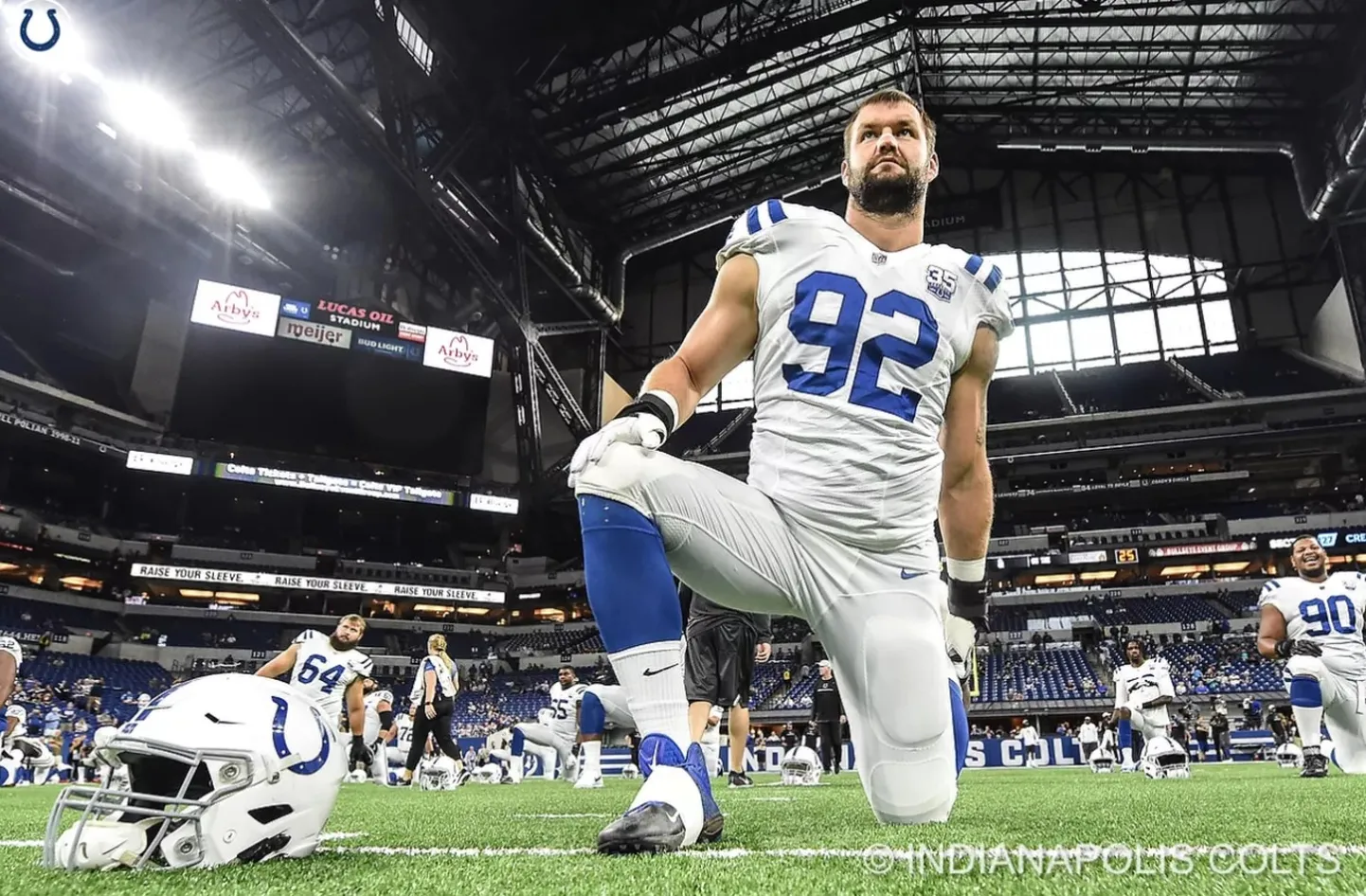 Indianapolis Coltsi mängija Margus Hunt.