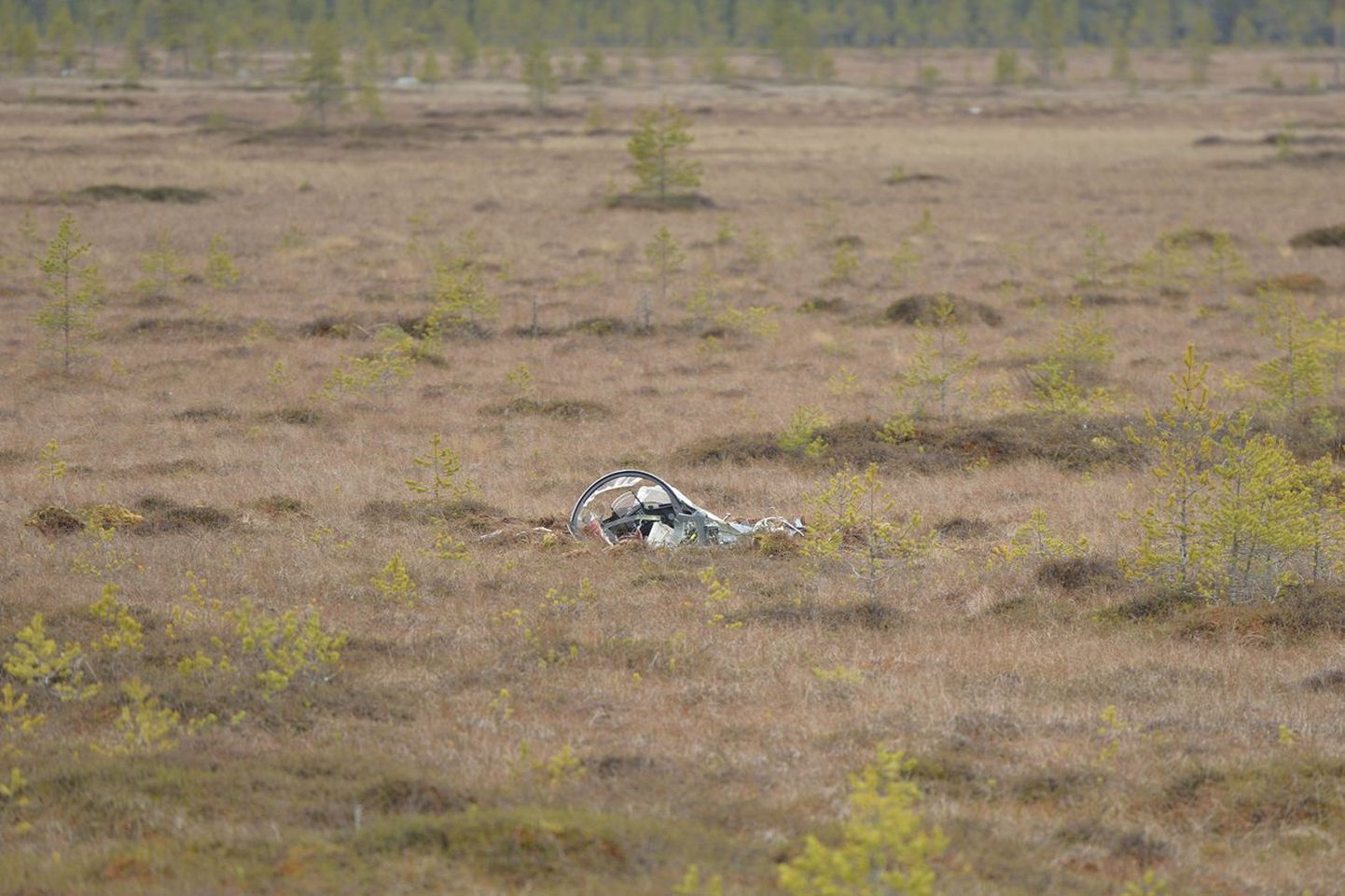 Foto Hawk-hävitajate õnnetuspaigast Soomes.
