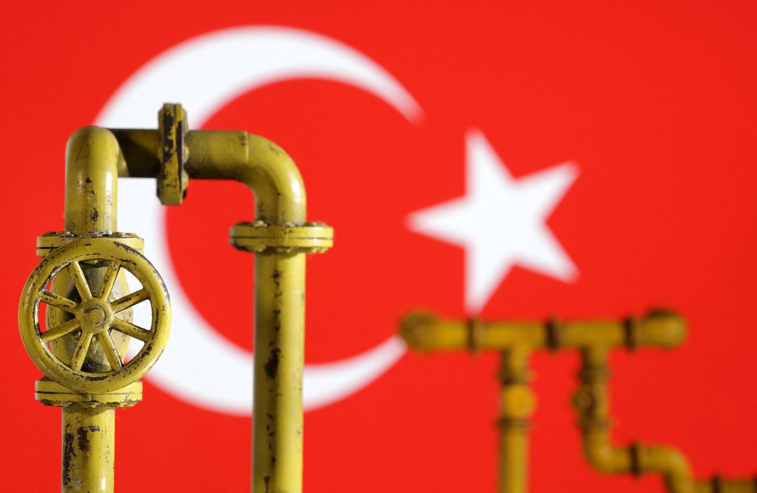 Türgi teatas, et gaasipuurimist jätkatakse järgmisel kuul Küprose lähedal.