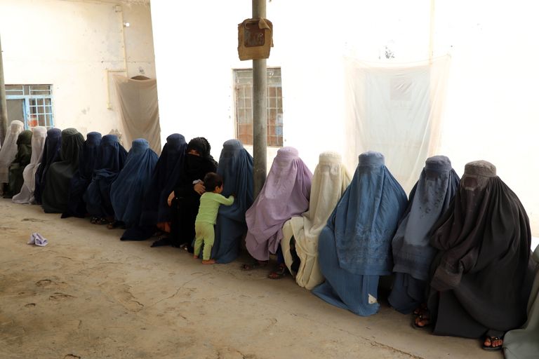 Afganistani naissoost kinnipeetavad Kandahari vanglas 26. juuli 2022.