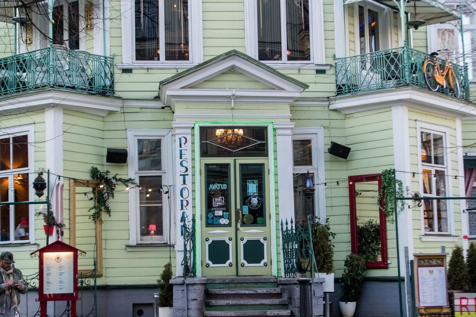 Tallinna restoran Manna La Roosa.