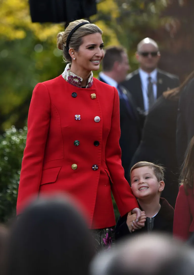 Ivanka koos oma poja Josephiga.
