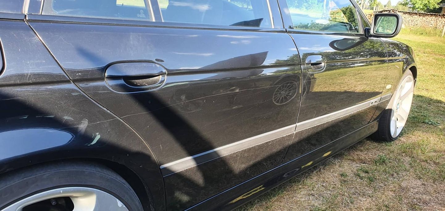 BMW Имре Паальберга был поцарапан в ночь на 14 июля.