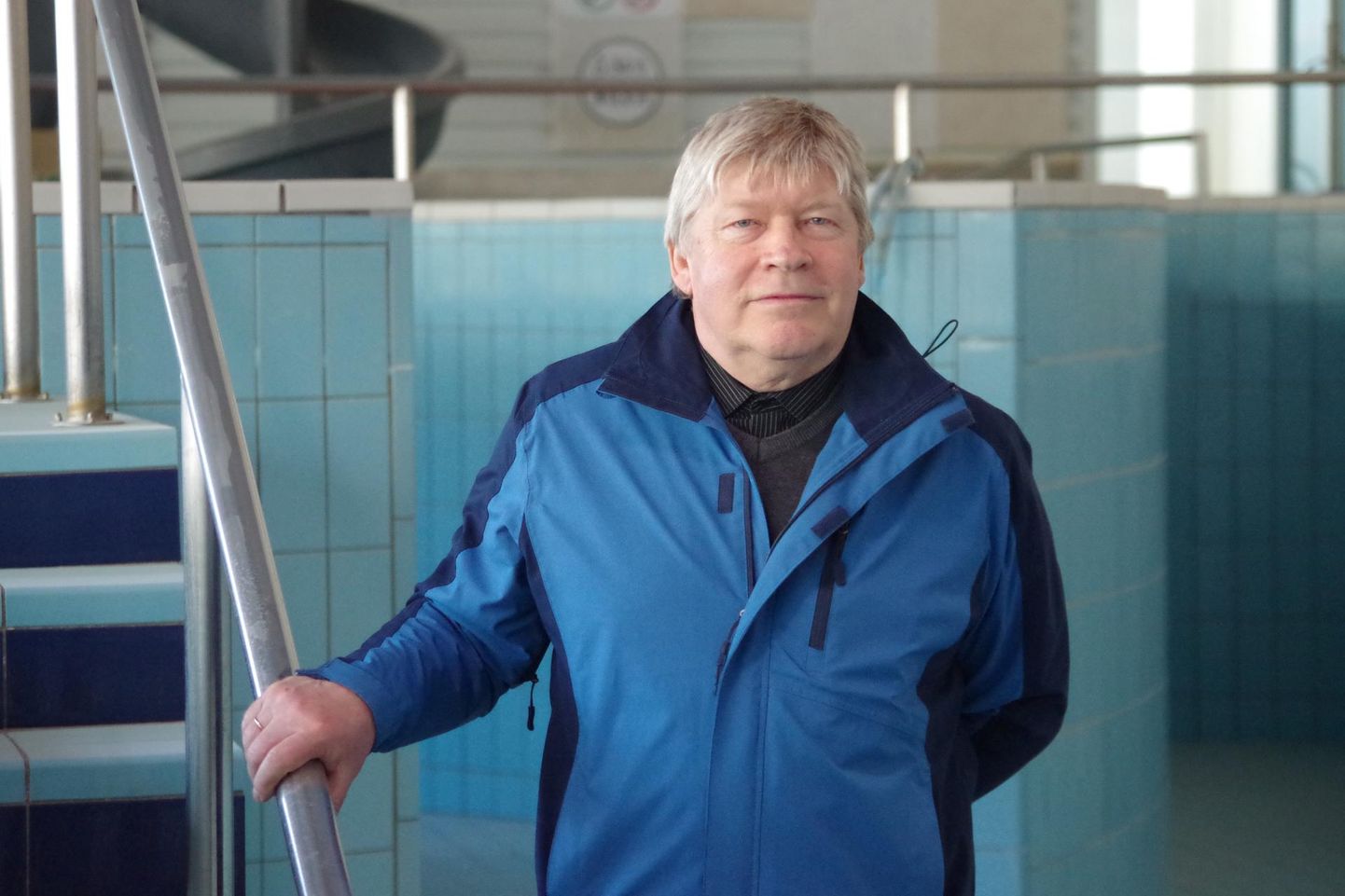 Värska sanatooriumi juht Vello Saar loodab veekeskuse basseinid ja saunad maist taas avada. Arved Breidaks