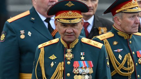 PEAD VEEREVAD ⟩ Venemaa kaitseministeeriumis alustati suurpuhastust