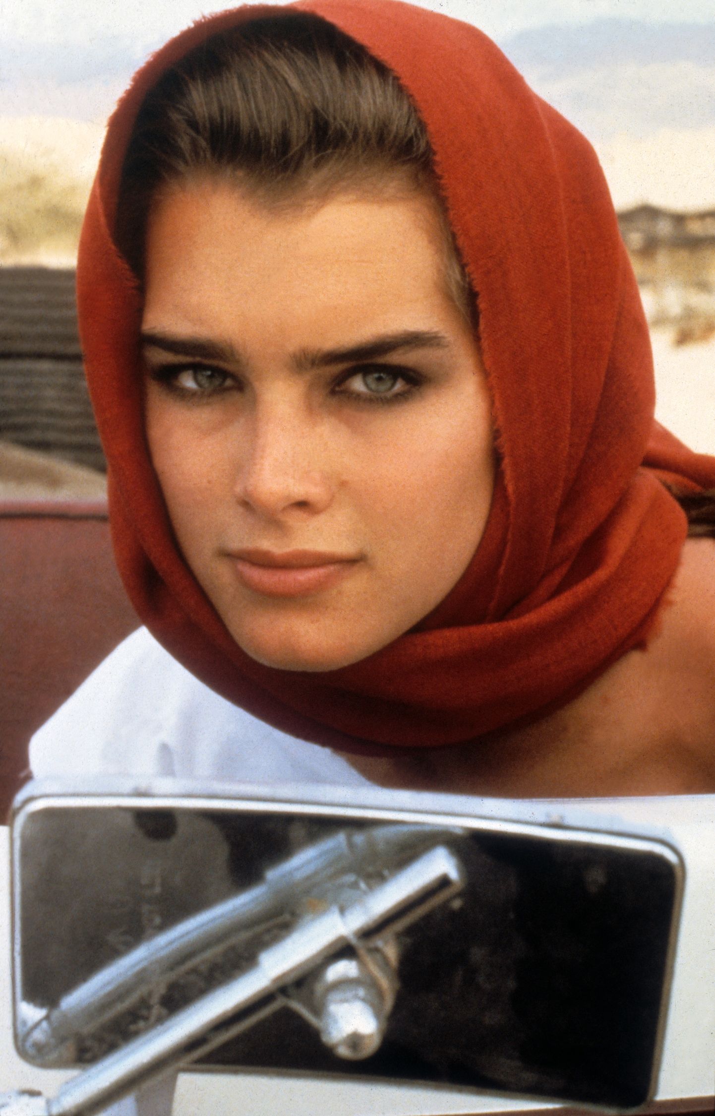 Brooke Shields filmis "Sahara" (1983)
