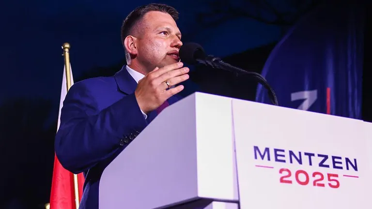Кароль Навроцкий может рассчитывать на голоса части избирателей Славомира Менцена - но вряд ли на голоса всех его избирателей