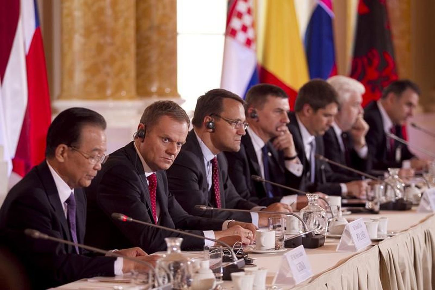 Kesk- ja Ida-Euroopa riikide ning Hiina tippkohtumine 26. aprillil 2012.