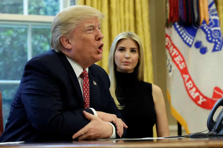Donald Trump ja Ivanka Trump vestlemas astronautidega / KEVIN LAMARQUE/REUTERS/Scanpix