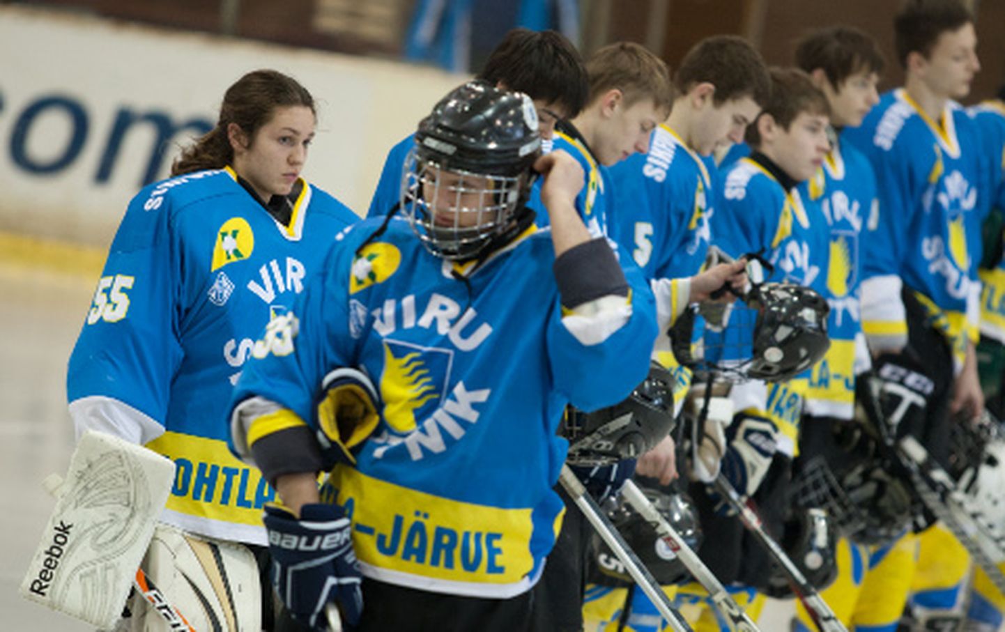 Harukordne ja ajalooline juhtum - 14aastane koolitüdruk osales Eesti meeste jäähoki meistriliiga mängus.