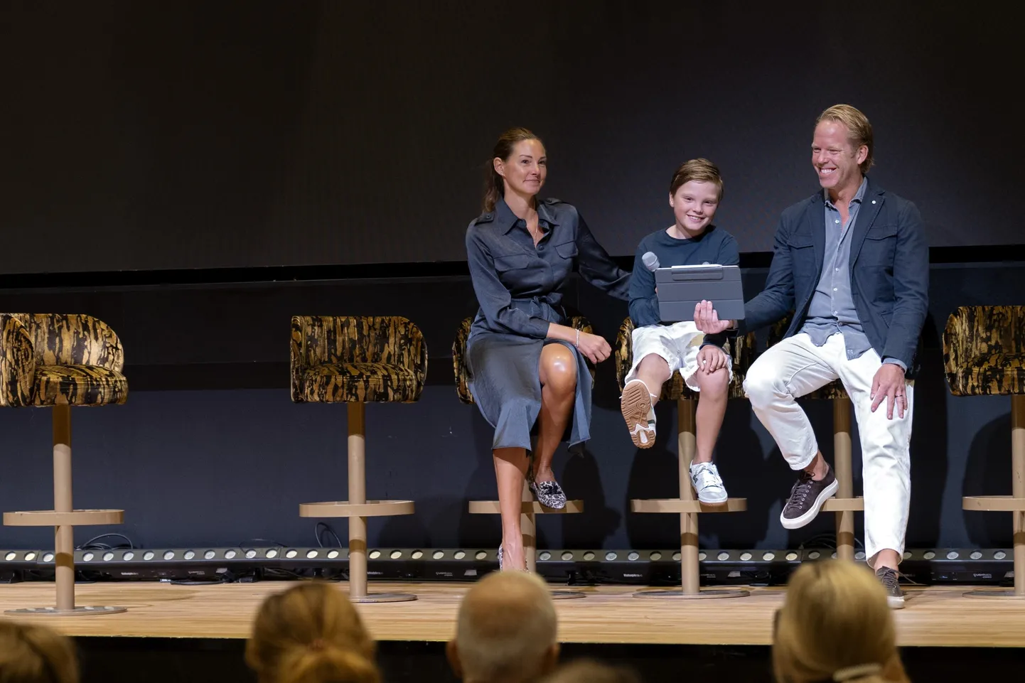 Vincent esinemas Göteborgis toimunud rahvusvahelisel konverentsil koos oma vanemate Malini ja Claesiga. Vincent on esimene laps maailmas, kes sündis pärast emaka siirdamist 2014. a.