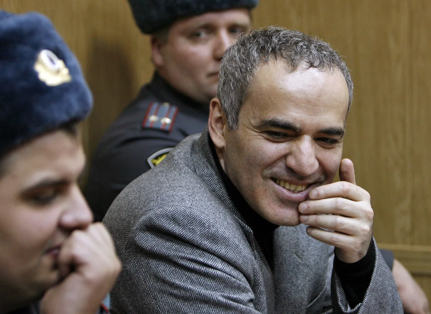 Гарри Каспаров в зале суда (2007) по делу об обвинении его в участии в беспорядках в Москве.