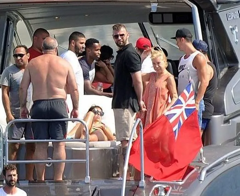 Cristiano Ronaldo ja ta kaaslased jahil