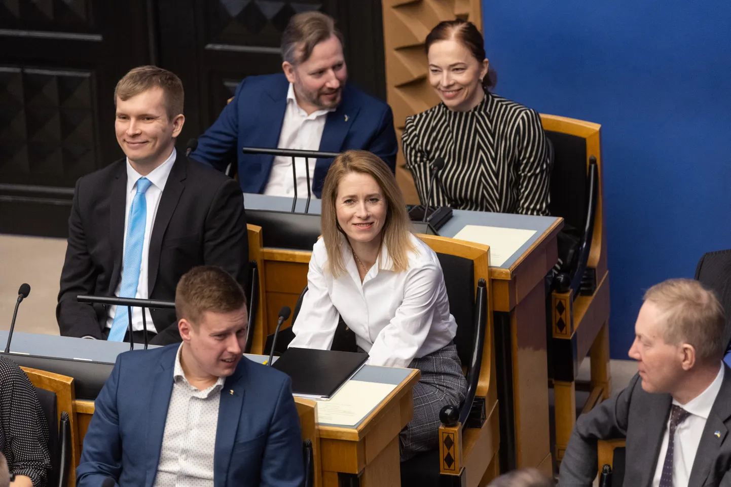 Prime minister candidate Kaja Kallas (dresses in white) in parliament.