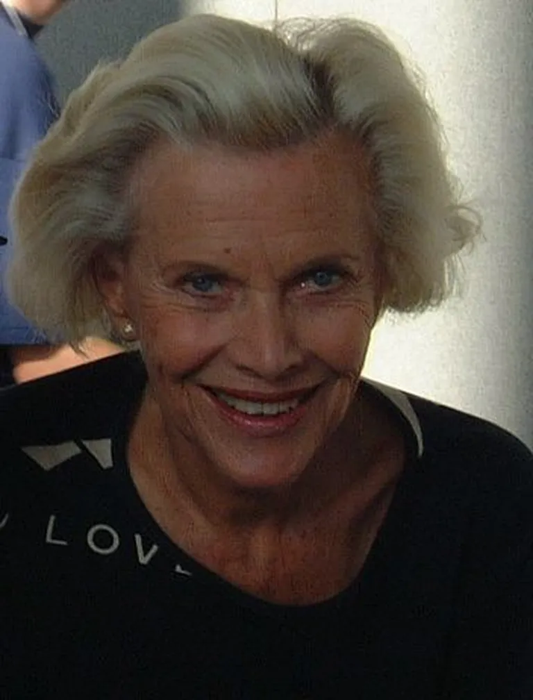 Honor Blackmann / wikipedia