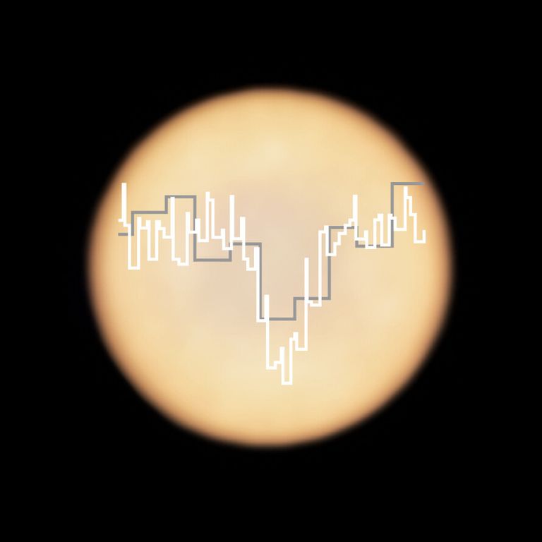 Selle kunstilise illustratsiooni taustal on Maalt pildistatud Veenus, mille ees on esitatud planeedi millimeeterlaineala spektrist leitud fosfaani molekuli spektraalsed sõrmejäljed (illustratsioonil on need näha sügavaimate languskohtadena). Valge joon kujutab ALMA ja hall James Clerk Maxwelli teleskoobiga (JCMT) saadud spektrijoont. Esialgu JCMT-ga spektris tuvastatud fosfaani neeldumisjoont on kinnitanud hilisemad täpsemate mõõtmistega saadud ALMA andmed.