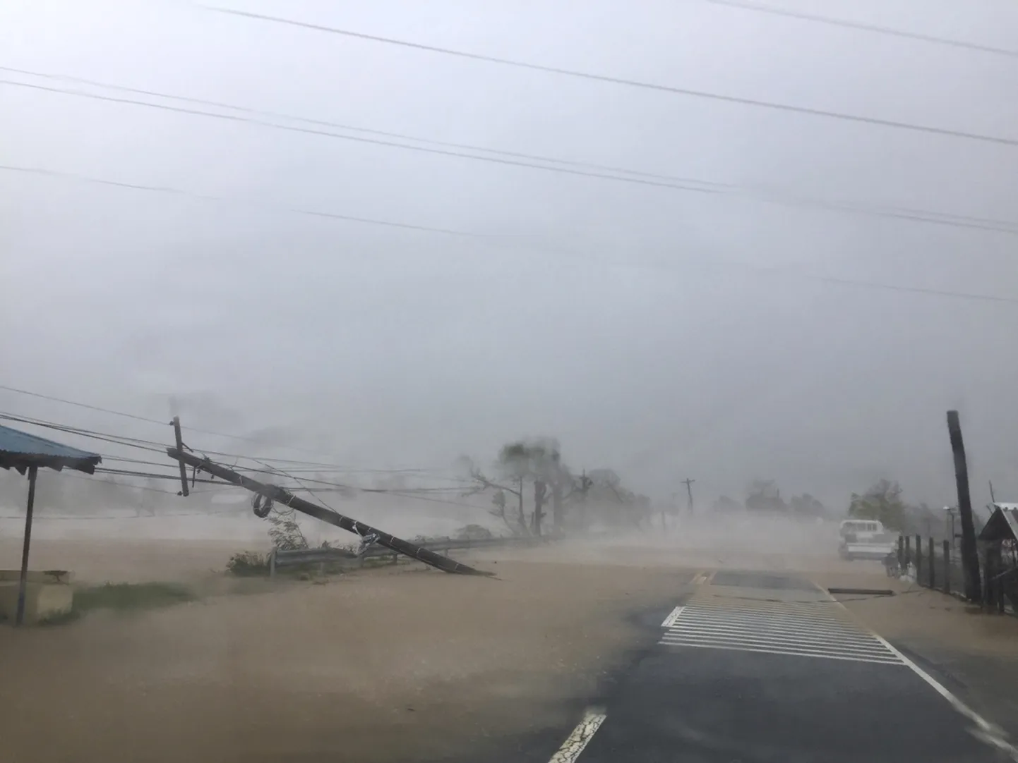Taifuun Haiyan Filipiinidel. Pilt on illustreeriv.