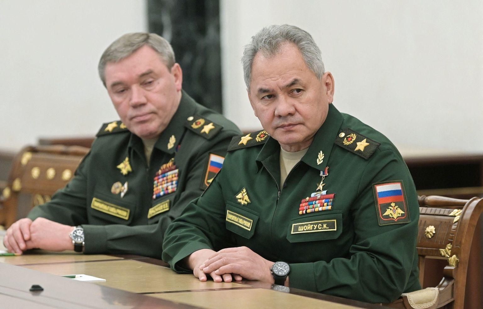 Vene kindralstaabi juht Valeri Gerassimov ja kaitseminister Sergei Šoigu.