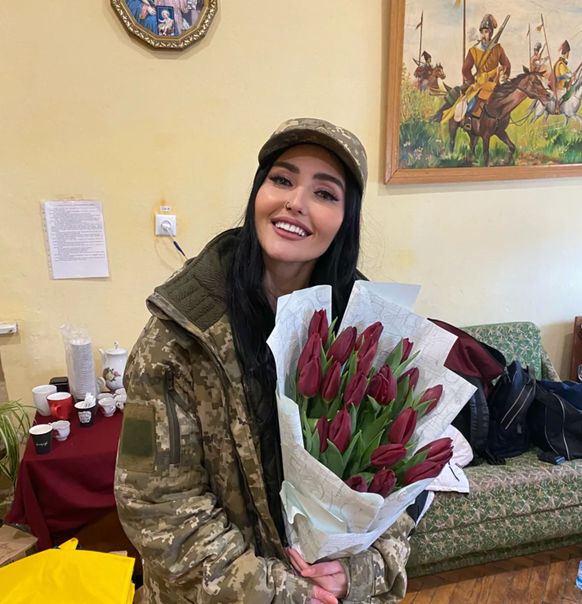 Анна Добрыднева – украинская певица и экс-участница группы "Пара нормальных" – ведет свою борьбу на творческом фронте