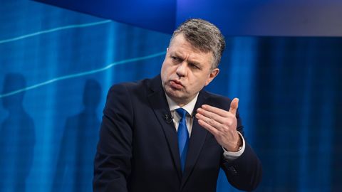 OTSE POSTIMEHEST ⟩ Millise eelarve teie peaministrina teeksite? Stuudios on Urmas Reinsalu