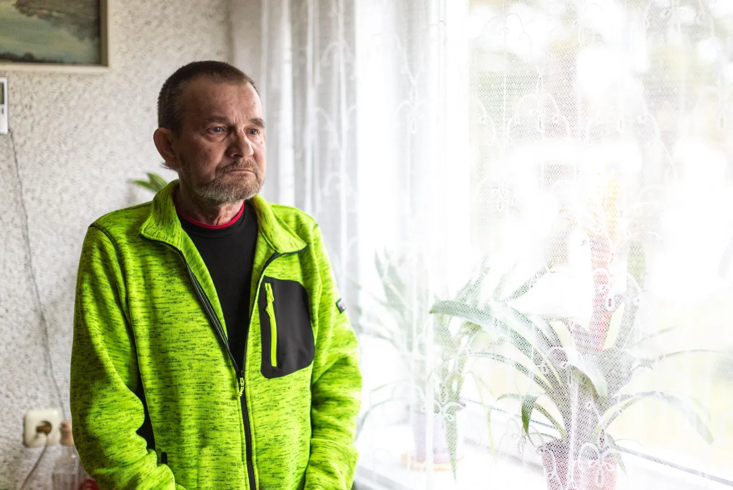 Valgamaa mees Kalev Kõivastik on üks paljudest vähihaigetest, keda toetab vähiravifond «Kingitud elu». «Olen igatepidi rahul, oma töö teinud, võiksin minna. Aga meil on alati asju perekonnanõukogu otsustanud. Kui otsus on, et pinguta, poiss, nii kaua kui jõuad, tuleb sõna kuulata,» tõdes Kalev.