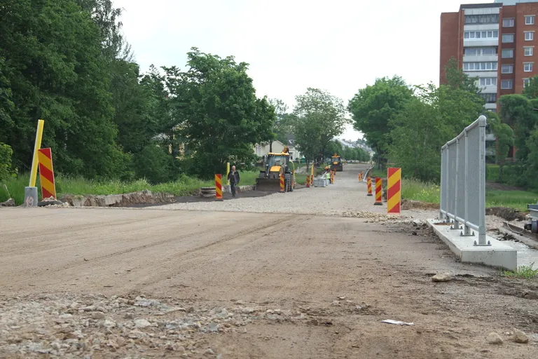 Силламяэ впервые упоминается в 1502 году как место около моста. Нынешний мост в начале улицы Кеск располагается на этом же месте.