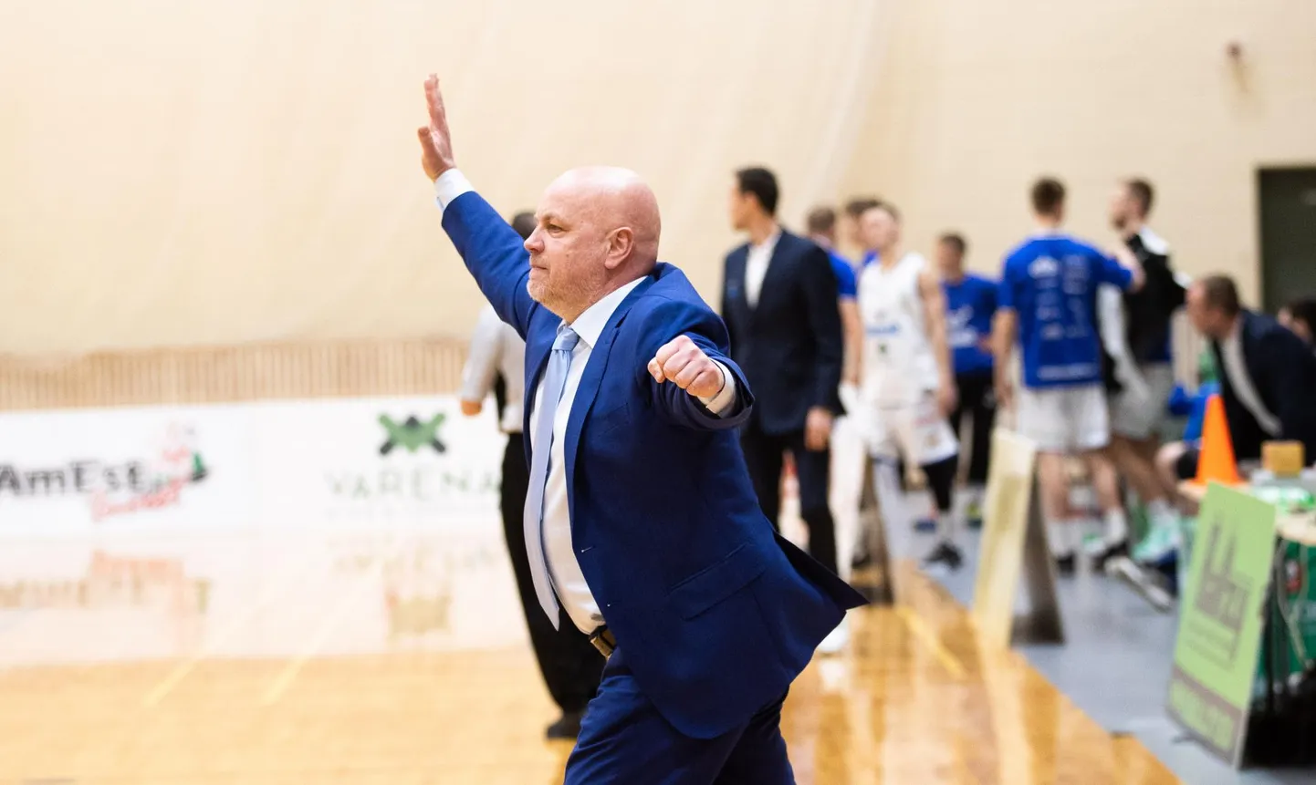 Toomas Annukiga sõlmiti aastane leping, mida on võimalik sama palju veel pikendada.