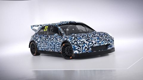 Uus WRC-tiim üritas värvata rallitähti Loebi ja Neuville'i