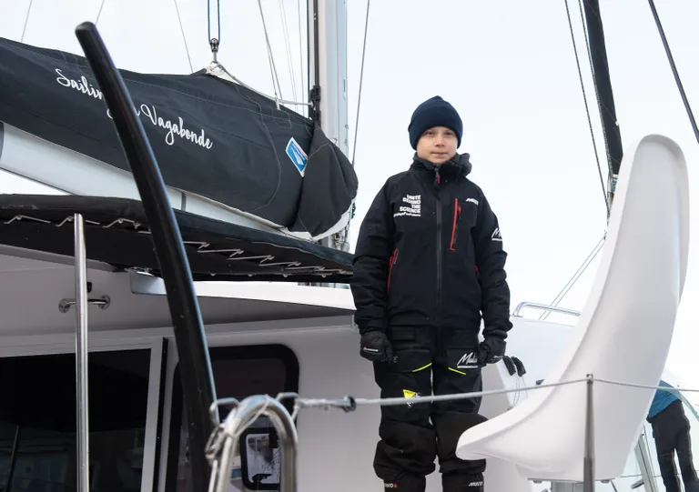 Greta Thunberg USAs Virginias Hamptoni sadamas, kust ta alustas 13. novembril katamaraanil La Vagabonde tagasiteed Euroopasse
