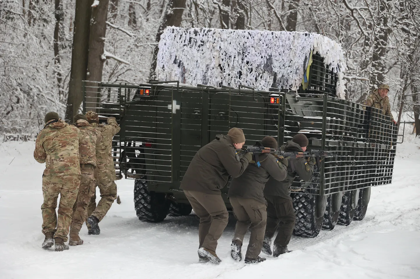Ukraina rahvuskaardi õppus Harkivi oblastis. Foto on illustratiivne.