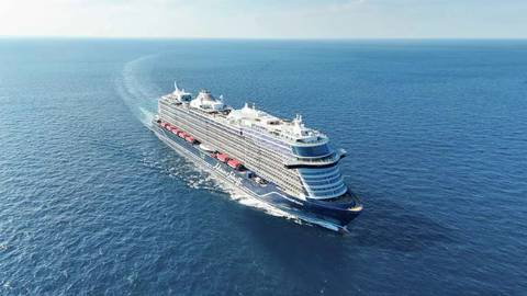 Tallinnas randus esimest korda kruiisilaev Mein Schiff Relax