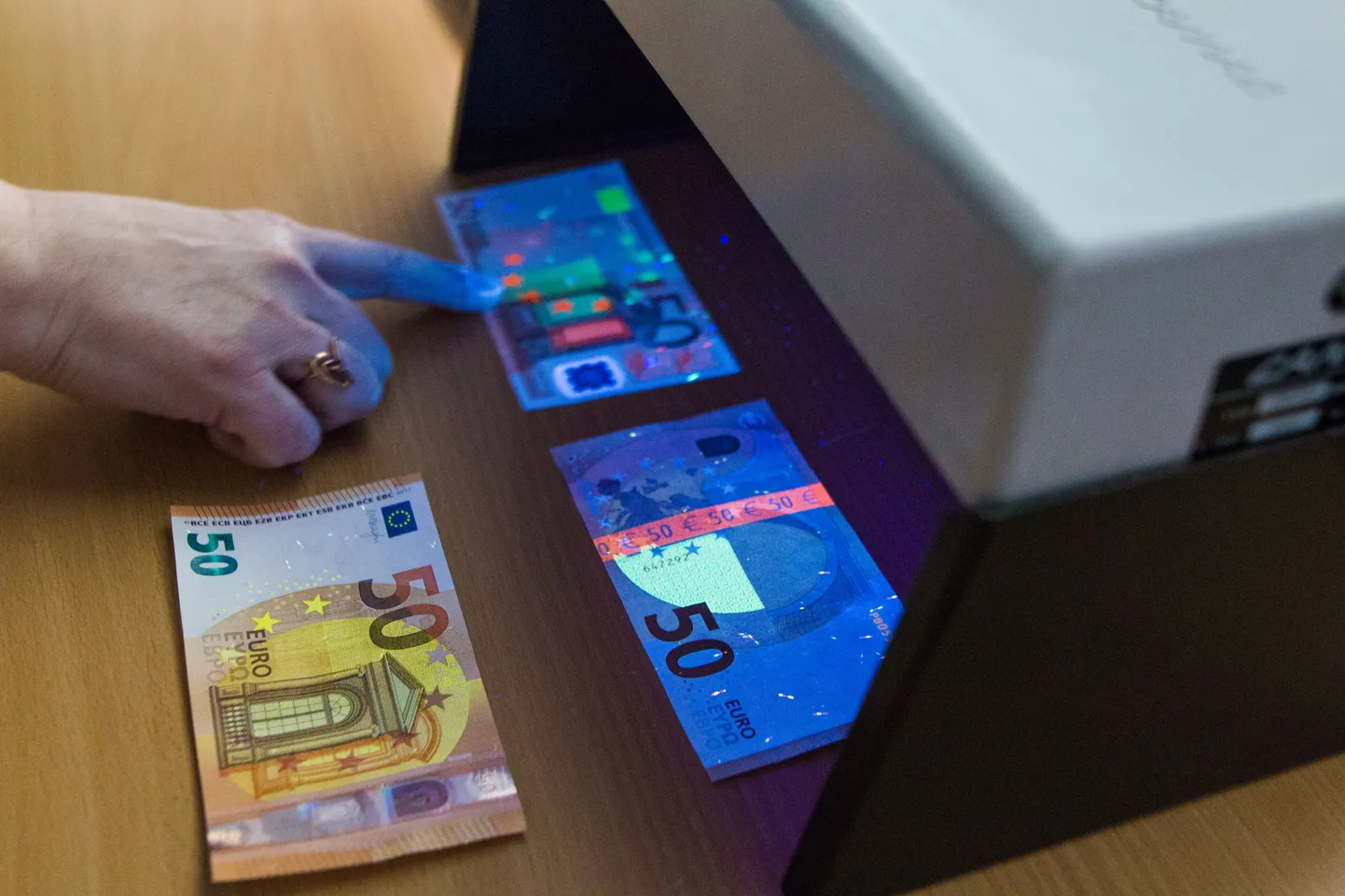Uued 50-eurosed pangatähed.