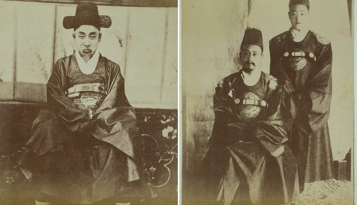 Korea vürst-regent Yi Ha-eung või Heungseon Daewongun (1820–1898), kes valitses aastatel 1863–1873 oma liiga noore poja Gojongi asemel. Ta oli ainus Korea kroonimata valitseja. Paremal pildil: Korea esimene keiser Gojong ja tema poeg Sunjong.