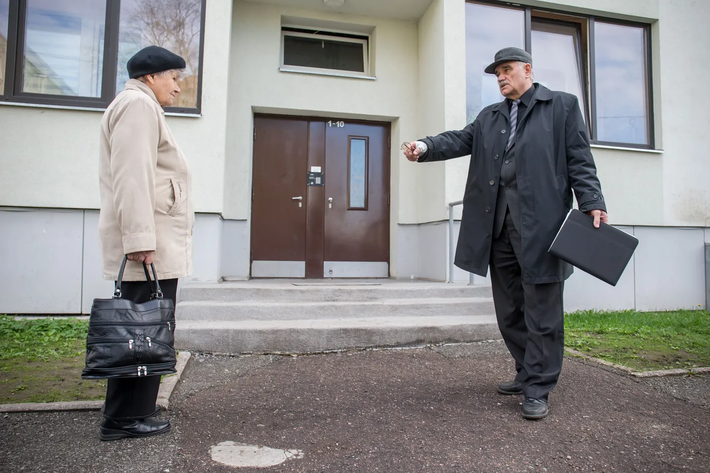 Председатель квартирного товарищества Владимир Симагин.
