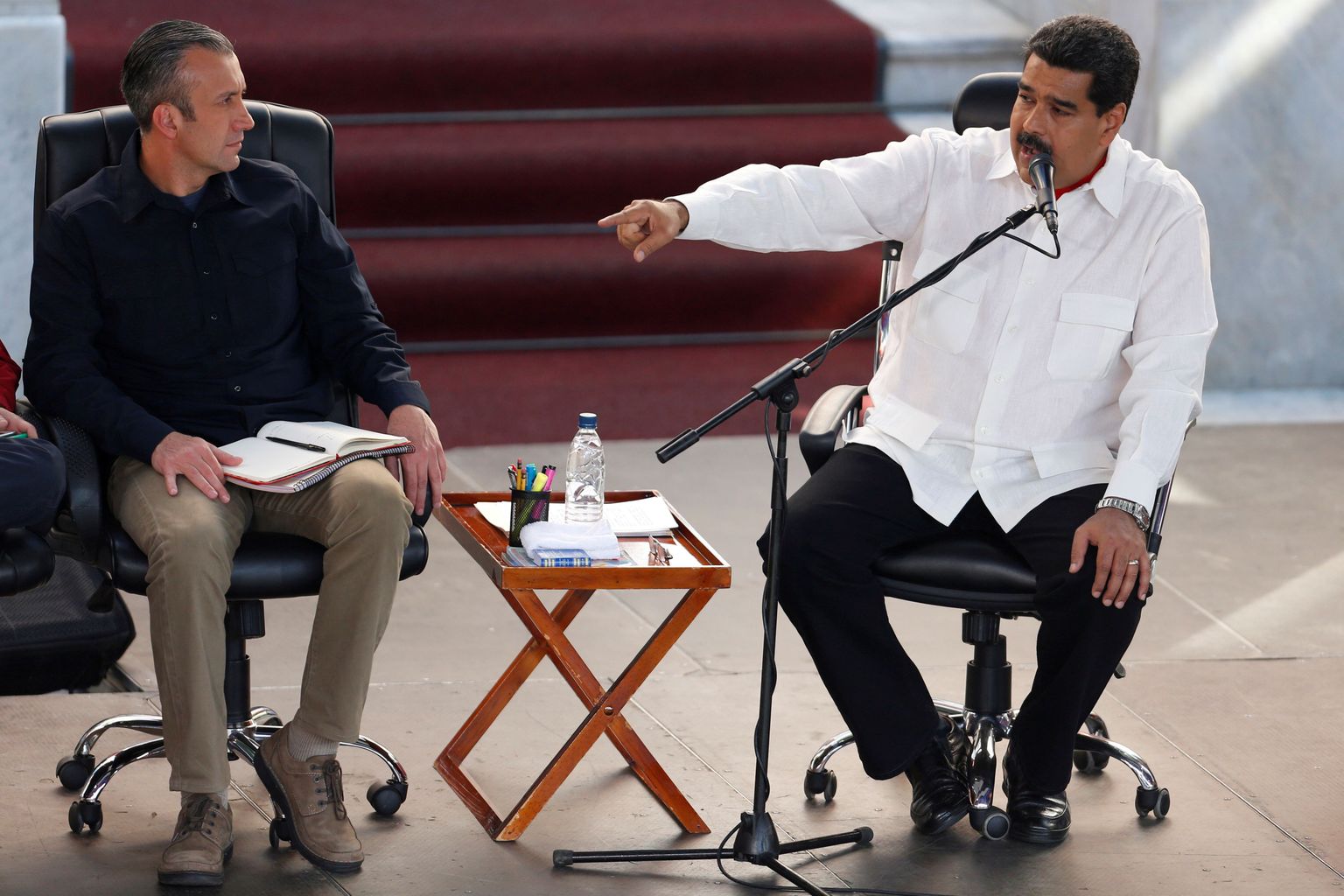 Asepresident Tareck El Aissami ja president Nicolas Maduro.