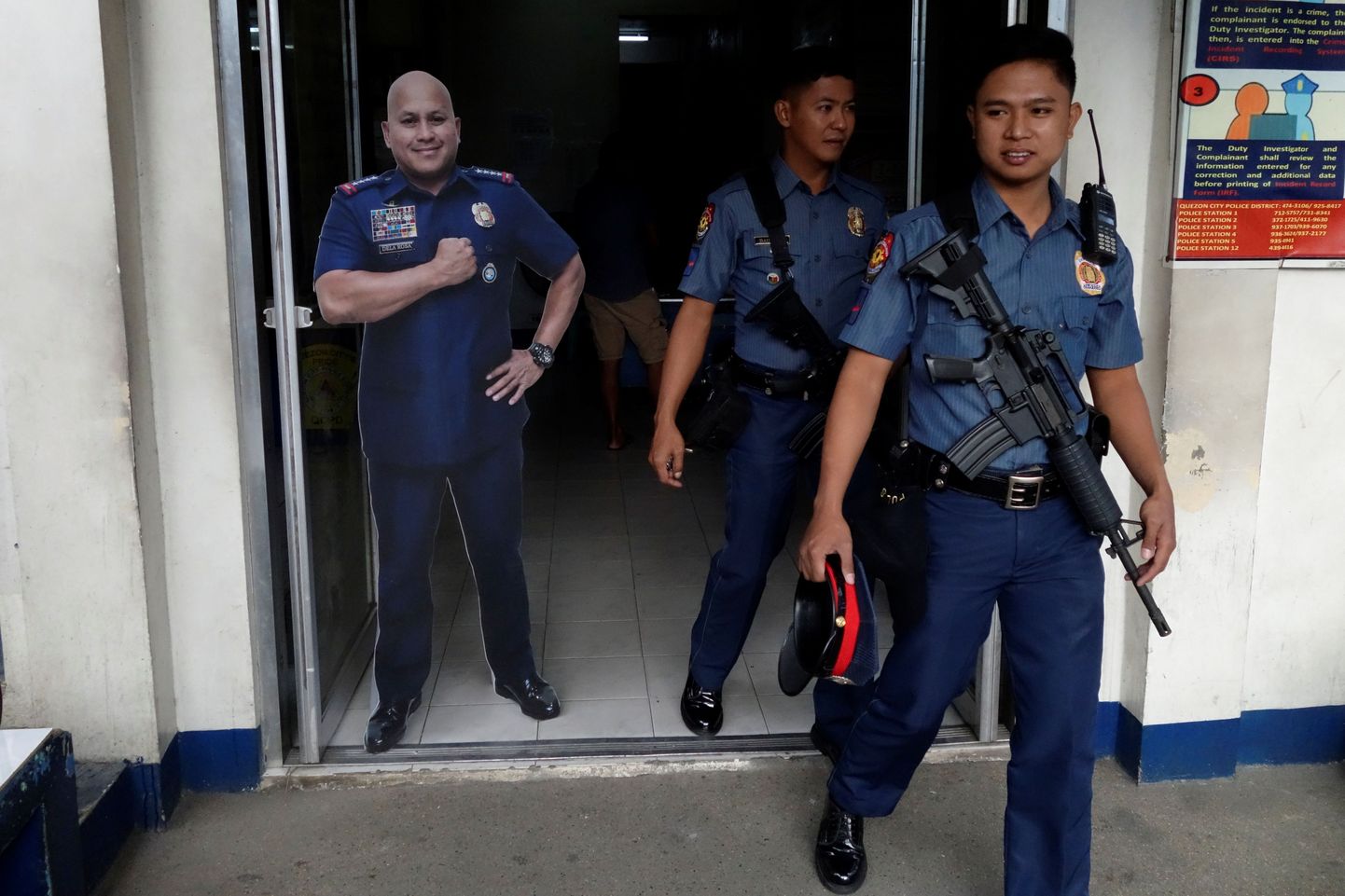 Filipiinide politseinikud.