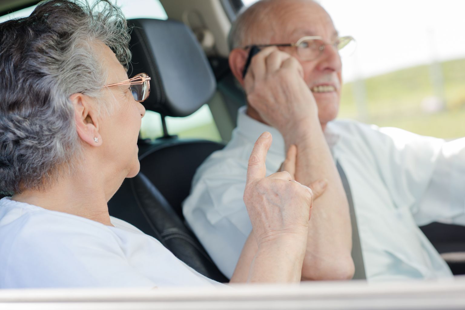 Dementsusele võivad viidata raskused auto juhtimisega.