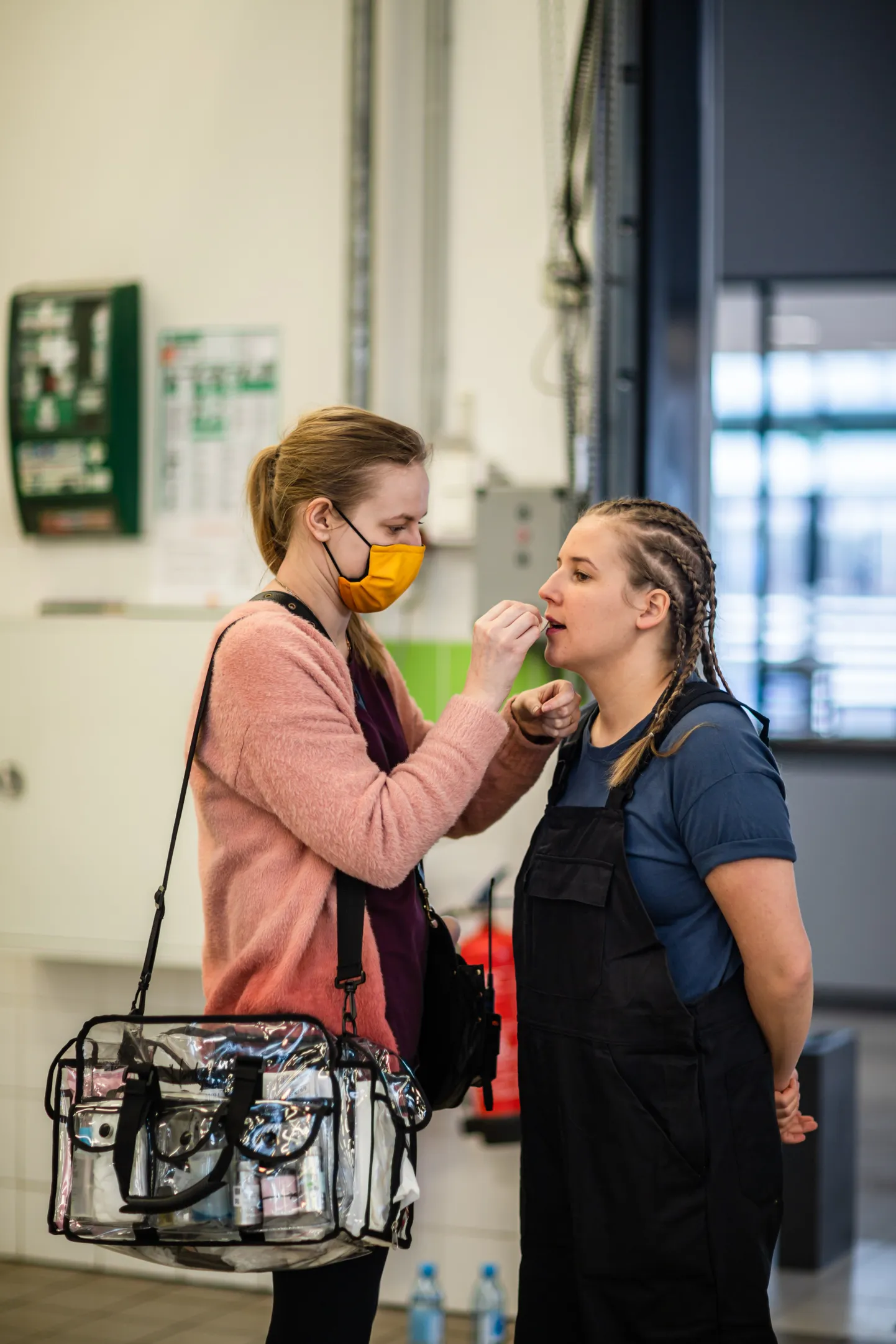 Saara Nüganen sarjas «Alo»