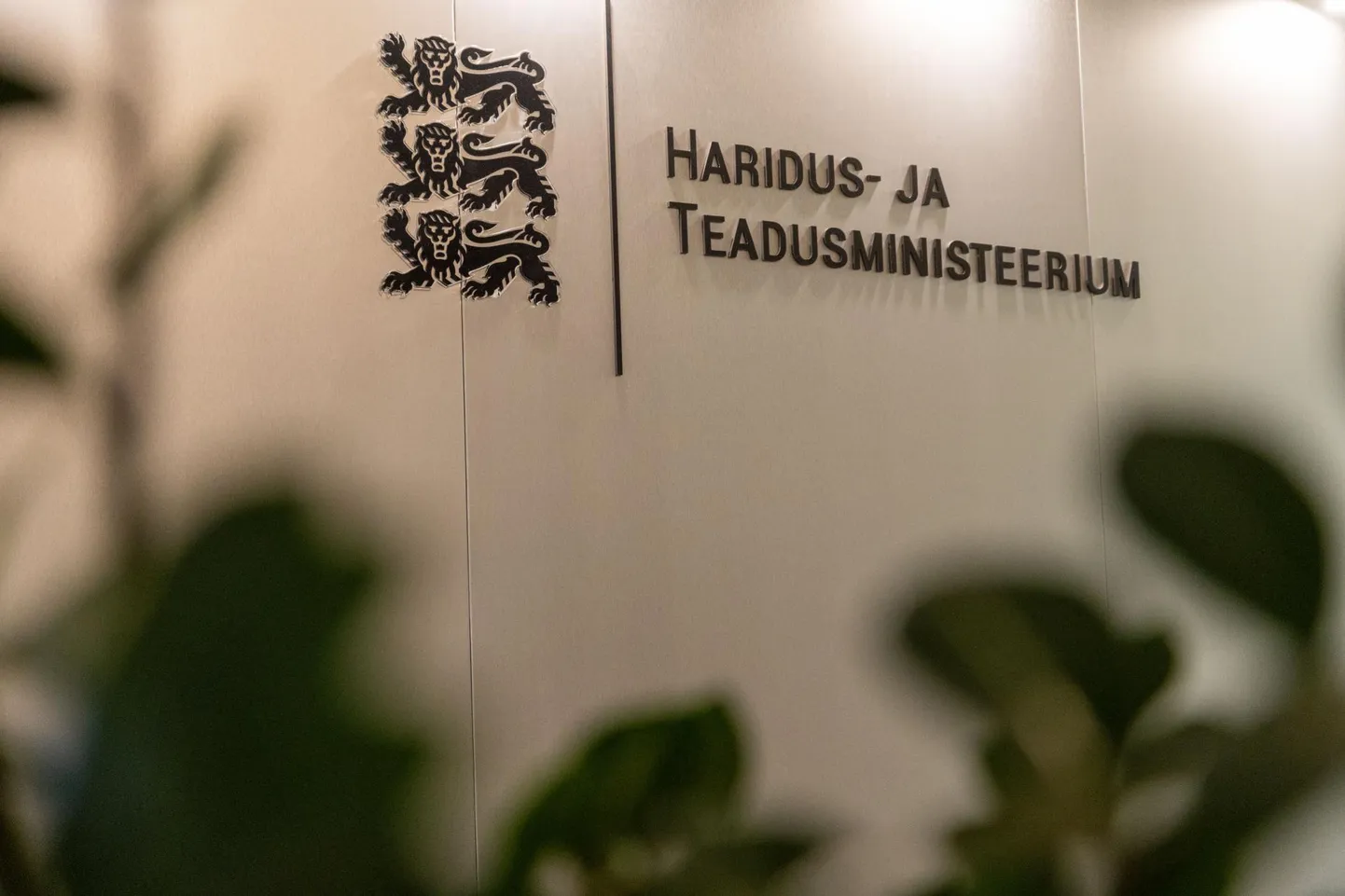 2024. aasta alguseks töötab ministeerium välja õpetaja karjäärimudeli koos koormuse arvestuse ja palgaastmestikuga.