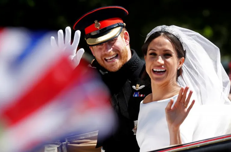 Princis Harijs un Megana Mārkla savā kāzu dienā