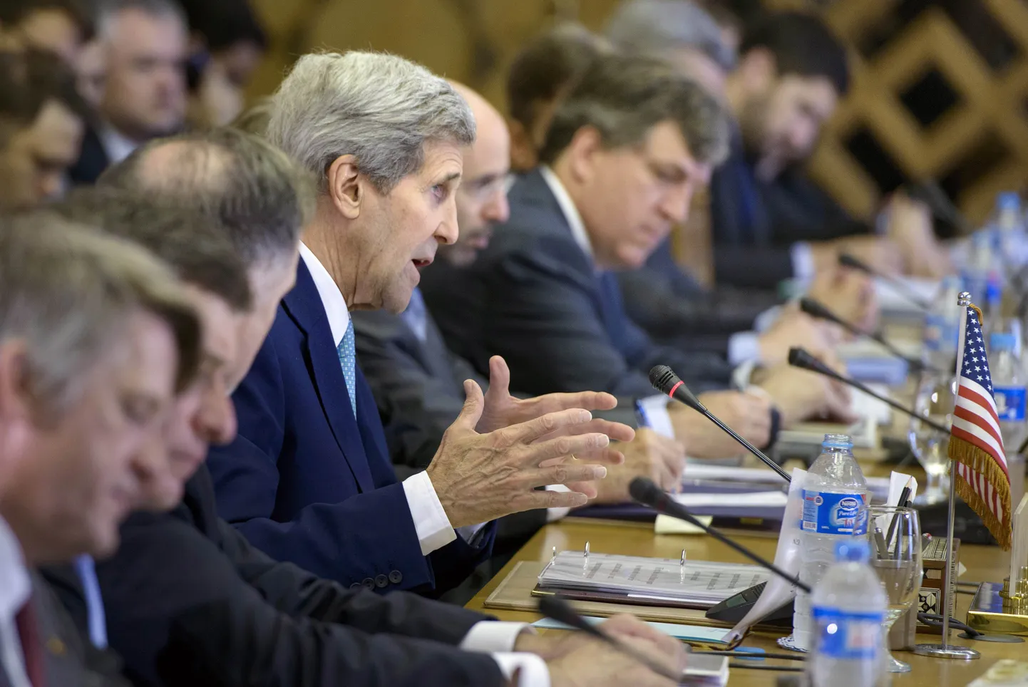 Kerry pressikonverentsil Egiptuses