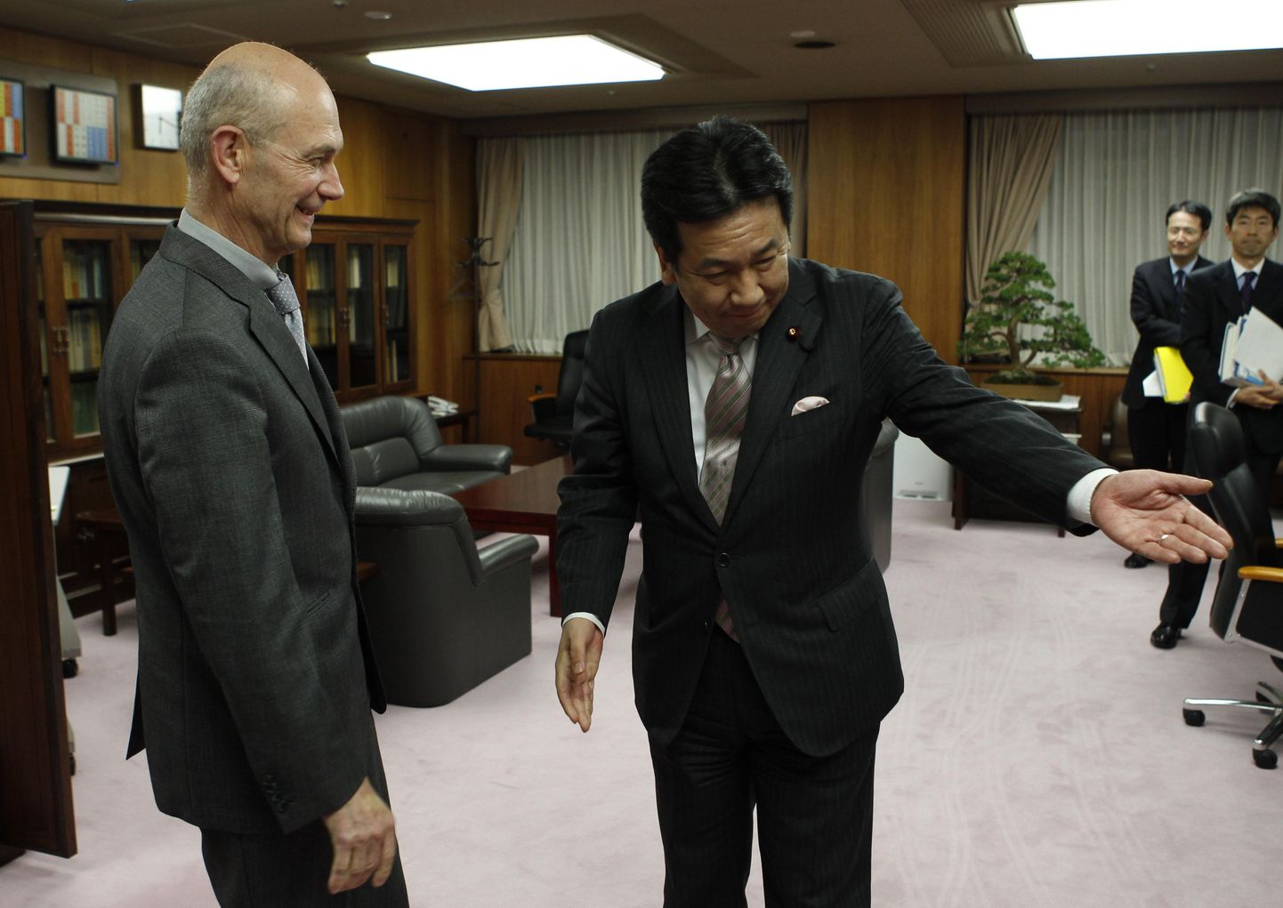 WTO peadirektor Pascal Lamy külas Jaapani kaubandusministril Yukio Edanol