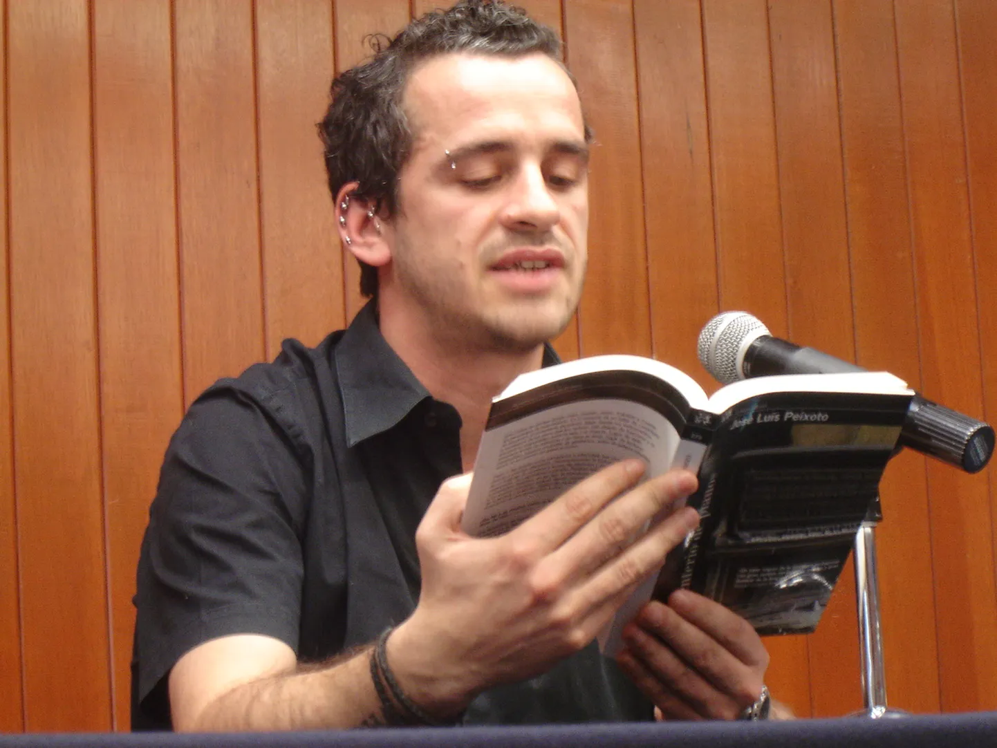 José Luís Peixoto.