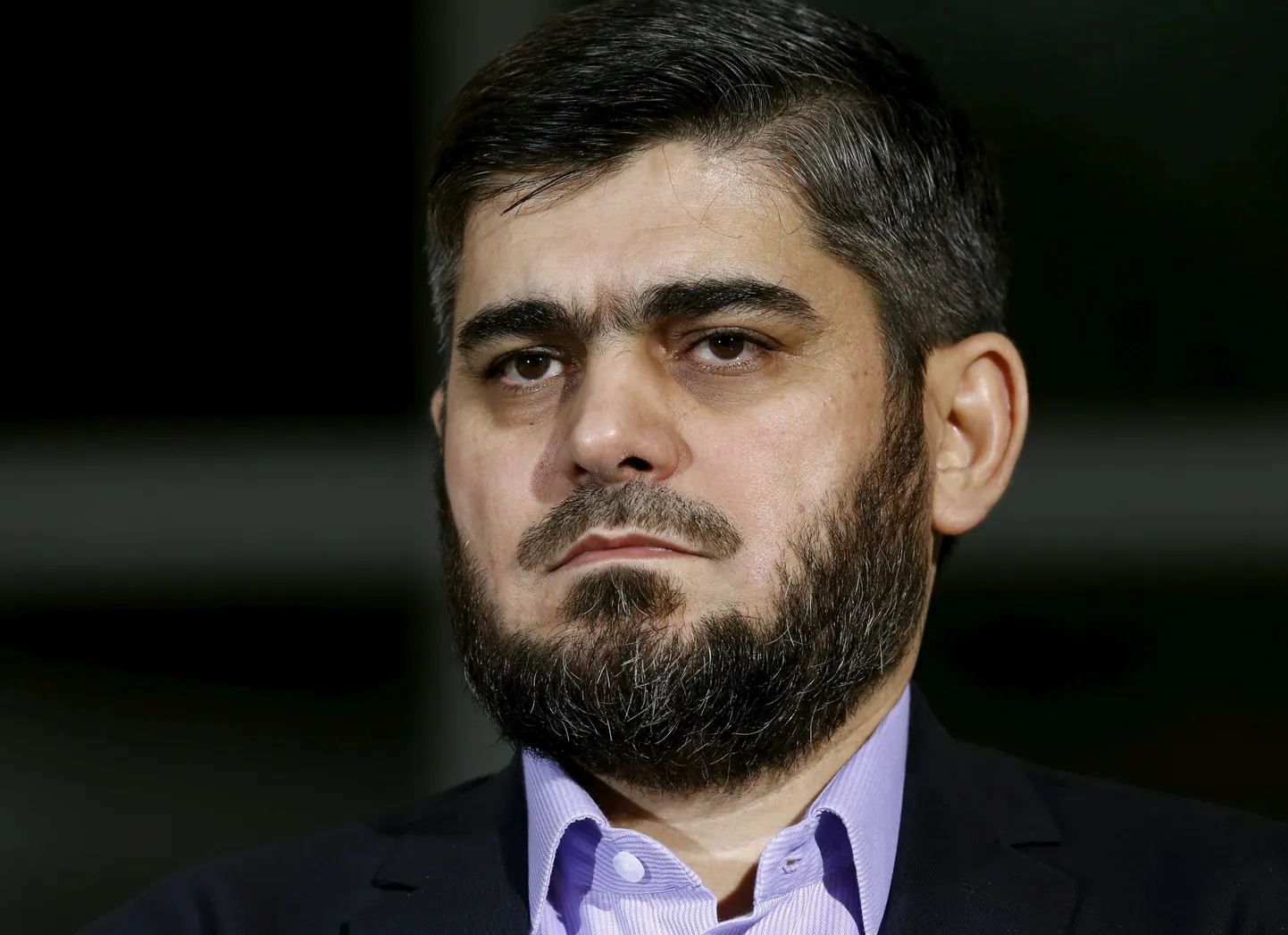 Süüria opositsiooni pealäbirääkija ÜRO vahendatud rahukõnelustel Mohammed Alloush teatas pühapäeval, et paneb ameti maha.