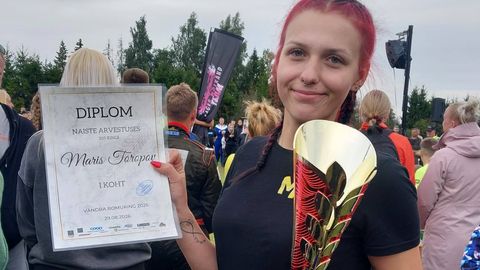 Kiirkorras rajale ehitatud Opel viis järvalanna romuringil võidule