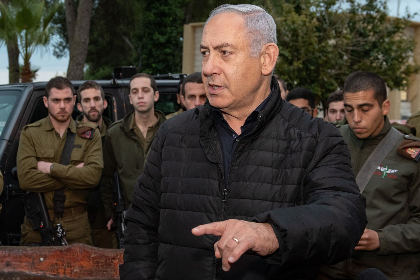 Iisraeli peaminister Benjamin Netanyahu hoiatas šiialiikumist Hizbollah Safedis piirialal teenivaid sõdureid külastades.