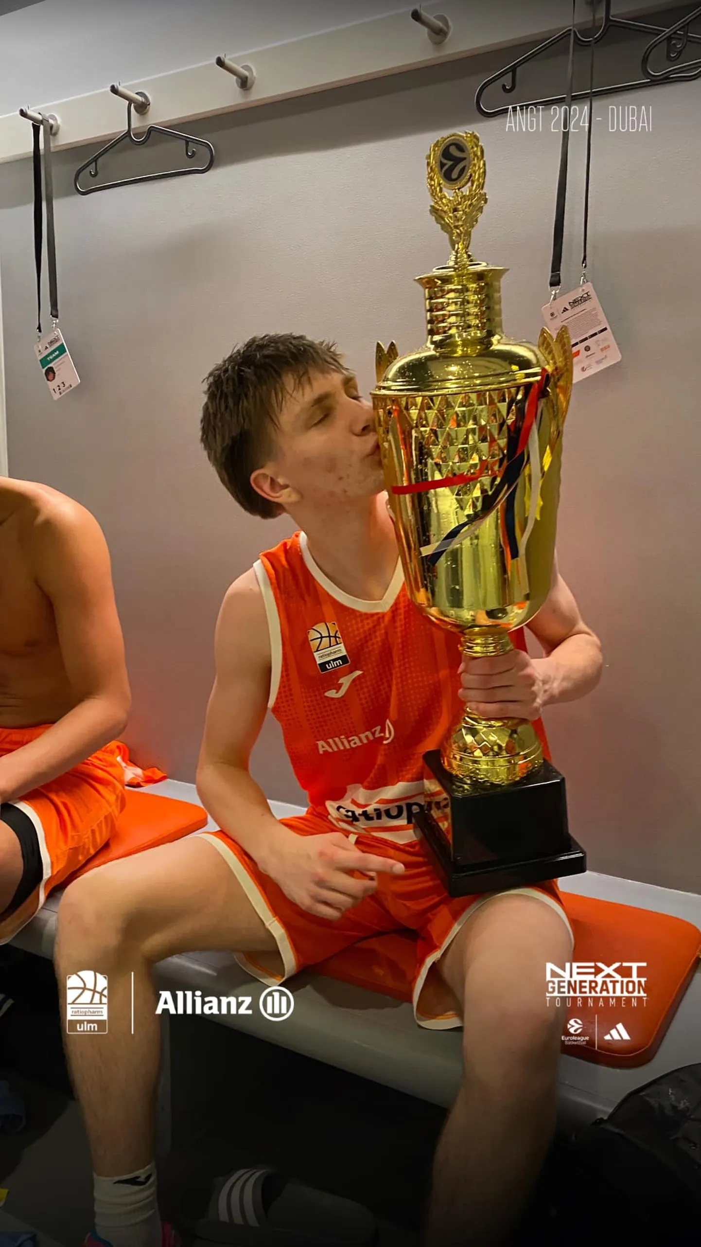 Oliver Kullamäe võitis Ulmiga noorte Euroliiga etapi Dubais.