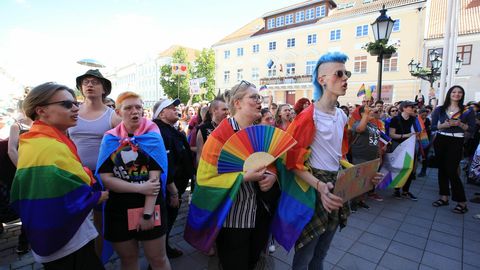 Elav arutelu volikogus: miks Tartu toetab LGBT+ üritusi?