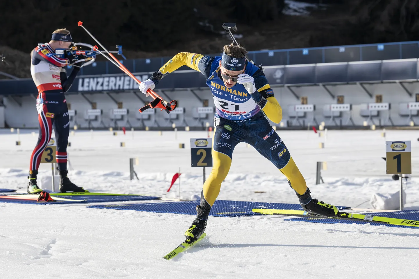 Rootsi laskesuusataja Martin Ponsiluoma (pildil) oli meeste ühisstardist sõidus suures mängus ja võitles MM-tiitli eest, aga jäi lõpuks tühjade pihkudega.